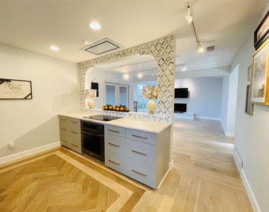 3701 Hulen Park Drive - Photo Thumbnail 2