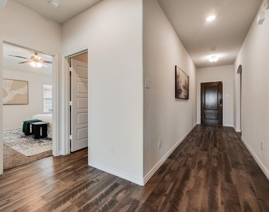 3508 Rio Grande Road - Photo Thumbnail 2