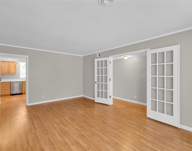 1220 Farnham Court E - Photo Thumbnail 6