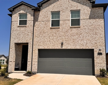 804 Sicily Boulevard - Photo Thumbnail 1