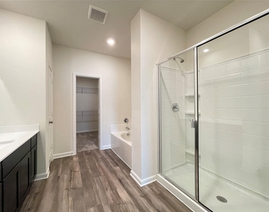 623 Aqueduct Drive - Photo Thumbnail 14