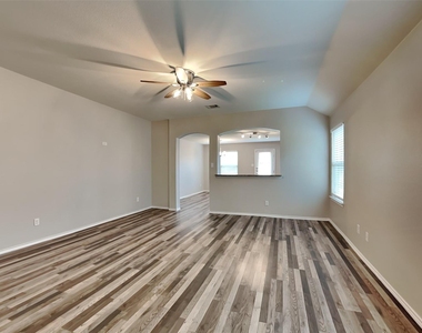 3085 Seth Lane - Photo Thumbnail 2
