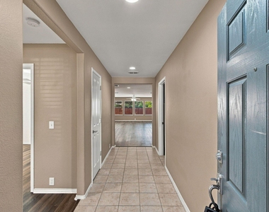 4521 Sheldon Trail - Photo Thumbnail 3