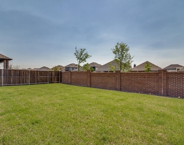248 Braves Way - Photo Thumbnail 22