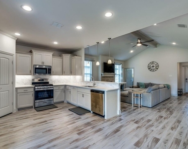 248 Braves Way - Photo Thumbnail 6