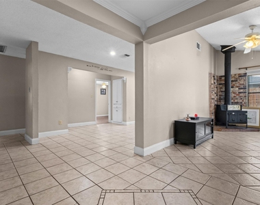 207 Washington Avenue - Photo Thumbnail 4