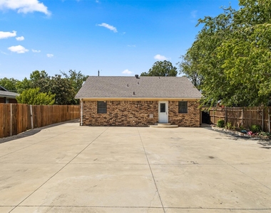 207 Washington Avenue - Photo Thumbnail 22