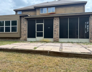 5104 Kestrel Drive - Photo Thumbnail 27