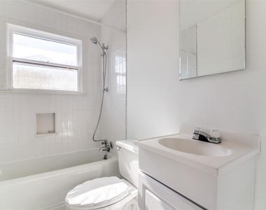 214 S Clark Street - Photo Thumbnail 21