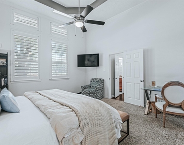 7308 Penny Place - Photo Thumbnail 8