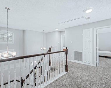 7308 Penny Place - Photo Thumbnail 14