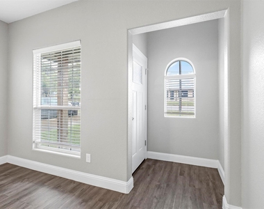 426 W Coffin Street - Photo Thumbnail 4