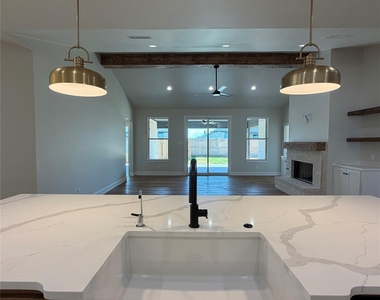 7802 Enderby Lane - Photo Thumbnail 6