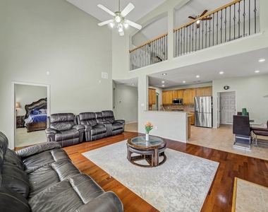 9332 Granger Lane - Photo Thumbnail 7