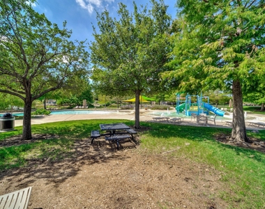 9332 Granger Lane - Photo Thumbnail 33