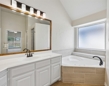 8330 Elena Drive - Photo Thumbnail 18
