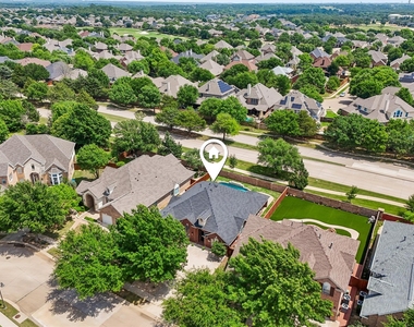 8330 Elena Drive - Photo Thumbnail 33