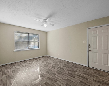 505 N Morris Street - Photo Thumbnail 10