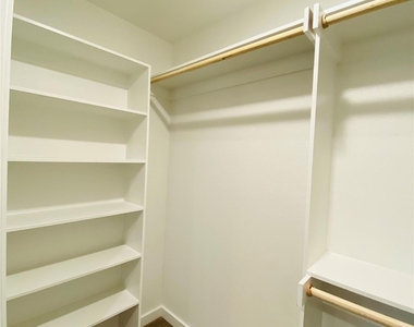 307 N Colbert Avenue - Photo Thumbnail 12