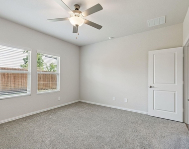 606 Travine Drive - Photo Thumbnail 17