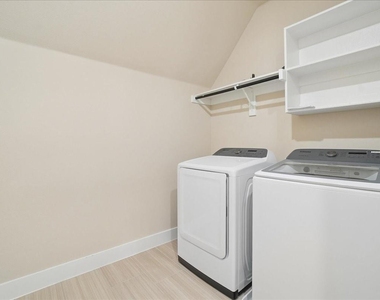 2506 El Camino Lane - Photo Thumbnail 23