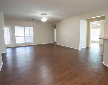 183 Rolling Court - Photo Thumbnail 3