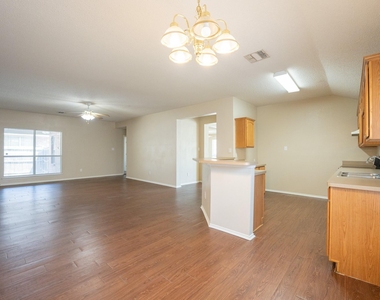 183 Rolling Court - Photo Thumbnail 7