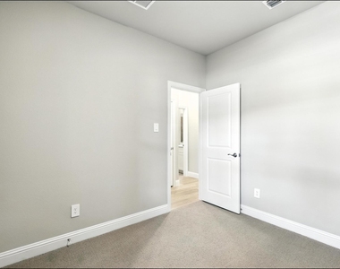 513 Willet Drive - Photo Thumbnail 18