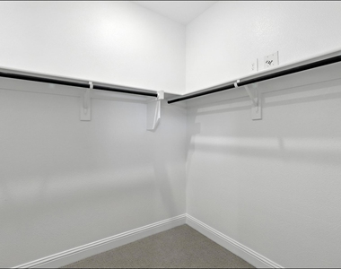 513 Willet Drive - Photo Thumbnail 11