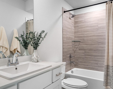 1346 Roundup Way - Photo Thumbnail 26