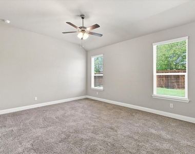 2704 Starling Street - Photo Thumbnail 15