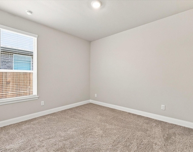 2704 Starling Street - Photo Thumbnail 26