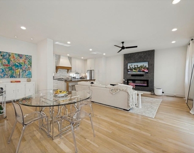 4220 Hawthorne Avenue - Photo Thumbnail 13