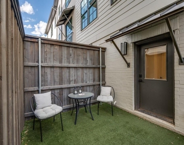 4220 Hawthorne Avenue - Photo Thumbnail 22