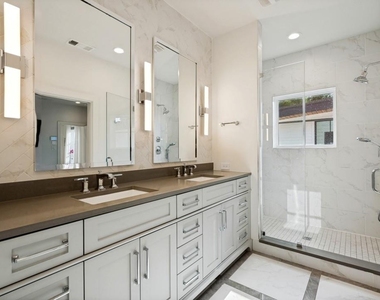 4220 Hawthorne Avenue - Photo Thumbnail 20
