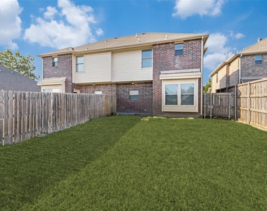 224 Wyndham Meadows Way - Photo Thumbnail 16