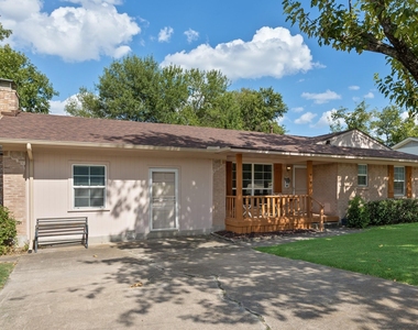 808 Jackson Street - Photo Thumbnail 20