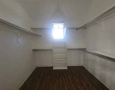 8432 Grand Canyon Drive - Photo Thumbnail 7