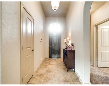 313 Delgany Trail - Photo Thumbnail 2