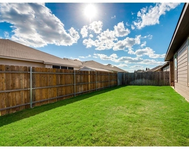 313 Delgany Trail - Photo Thumbnail 25