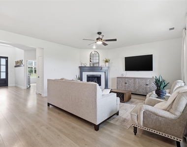 1422 Shaker Hills Road - Photo Thumbnail 5