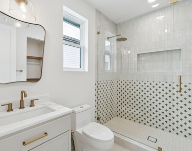 2026 Euclid Avenue - Photo Thumbnail 25