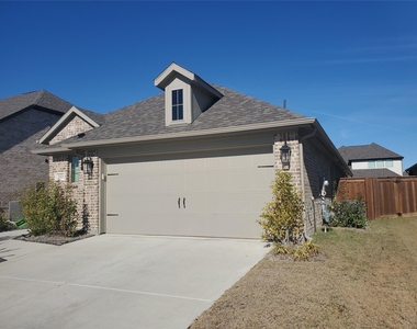 2321 Birdwell Cove - Photo Thumbnail 1