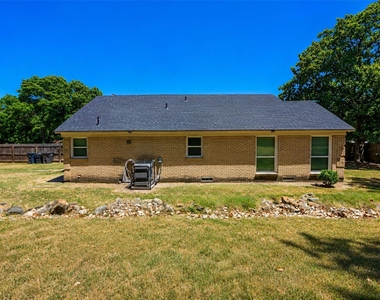 1701 Brook Hollow Drive - Photo Thumbnail 26