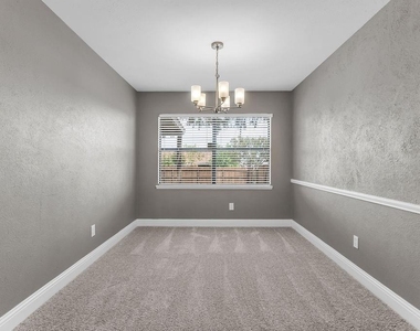 5264 Pruitt Drive - Photo Thumbnail 11