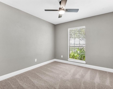 5264 Pruitt Drive - Photo Thumbnail 23