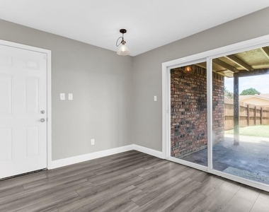 5264 Pruitt Drive - Photo Thumbnail 17