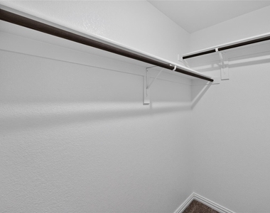 3533 Cricket Drive - Photo Thumbnail 16