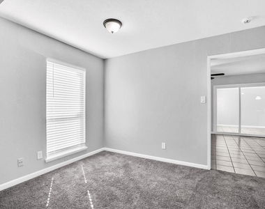 5613 Truitt Street - Photo Thumbnail 6