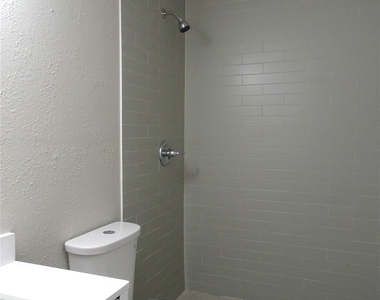 3110 Sandra Lane - Photo Thumbnail 13